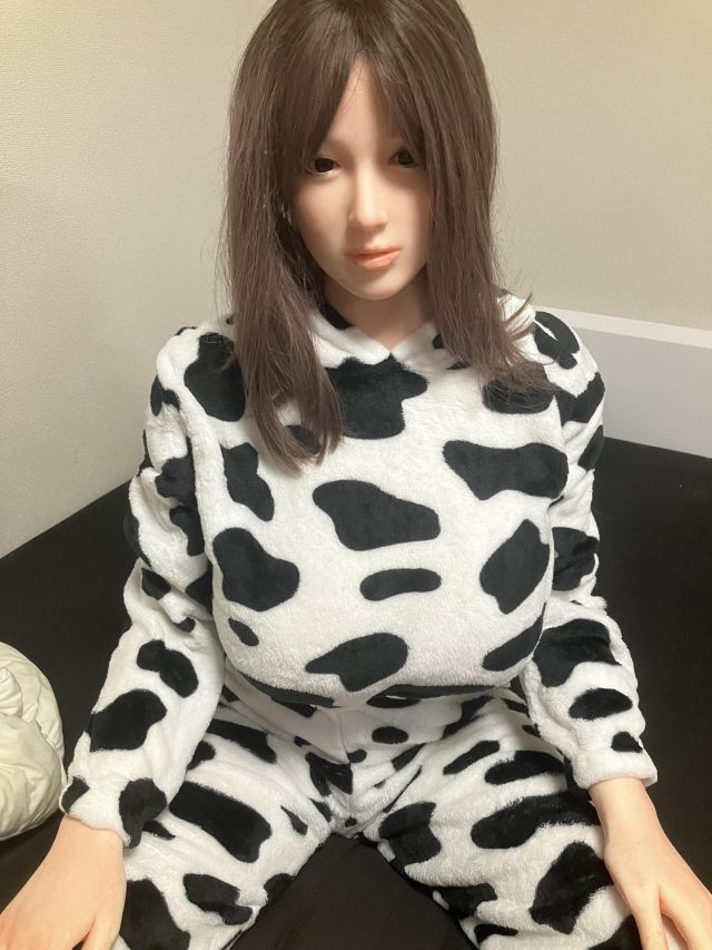 HmdfOWE - 今からラブドールとセックスする